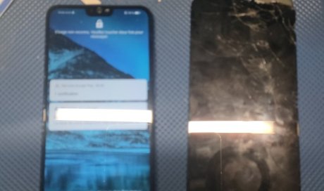 Changement d'écran d'un Honor 8X à Montcaret